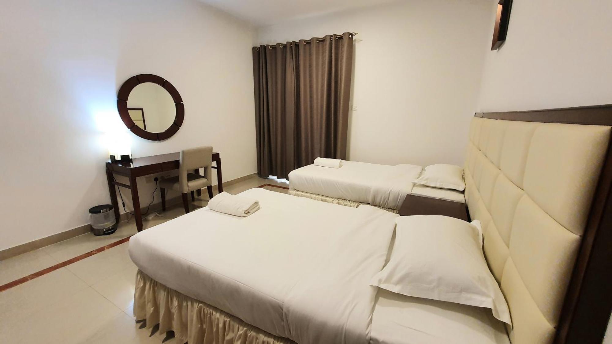 Muscat Oasis Residences Exterior foto